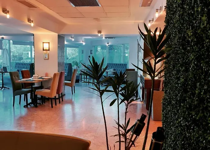 Hotel Mojo